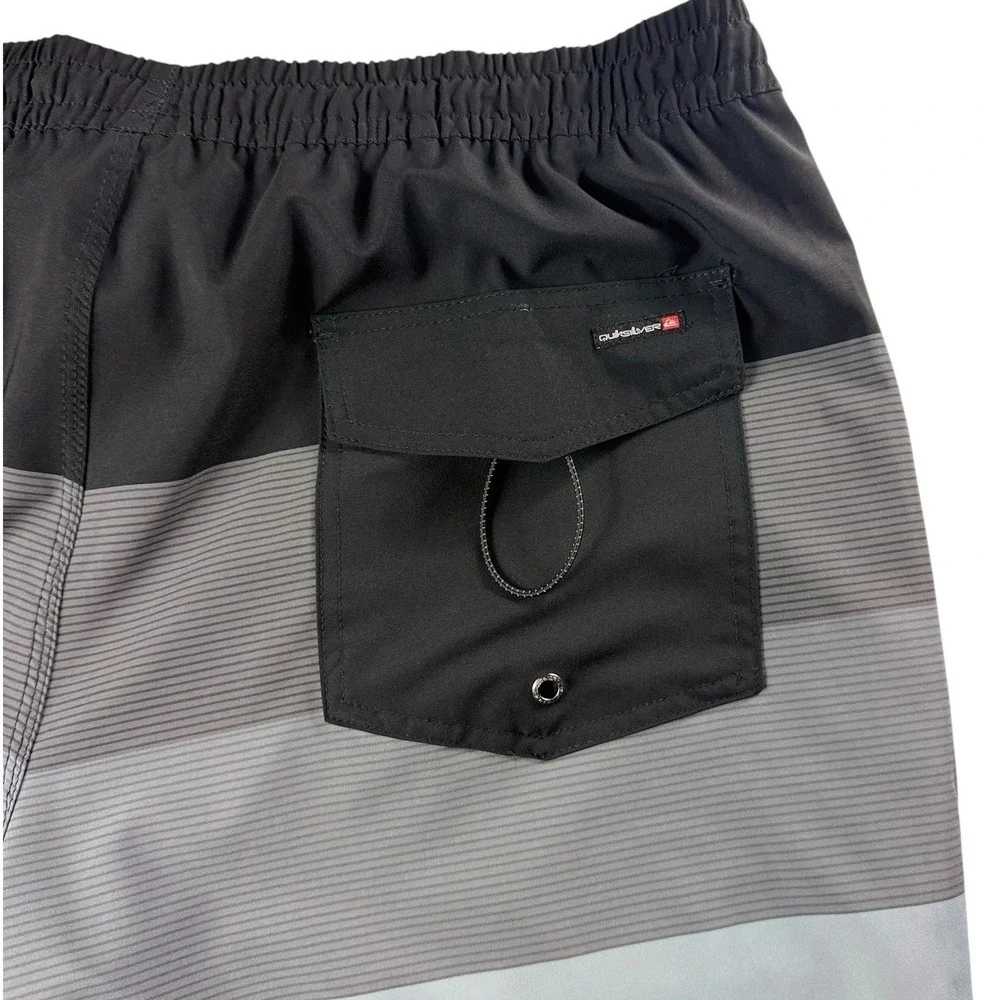 Quiksilver Mens XXL Board Shorts Swim Trunks Black Grey Blue Striped NWT